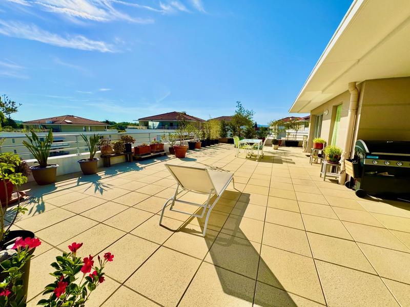 Appartement - 91 m² - 4 pièces