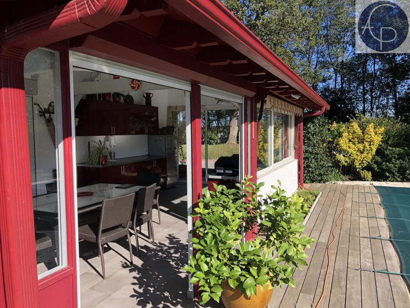 Maison - 151 m² - 5 pièces