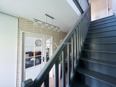 Maison contemporaine - 178 m² - 6 pièces