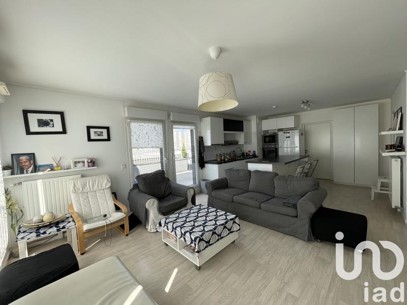 Appartement - 95 m² - 5 pièces