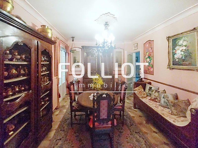 Maison - 155 m² - 10 pièces