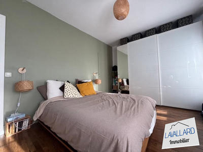 Appartement - 93 m² - 4 pièces