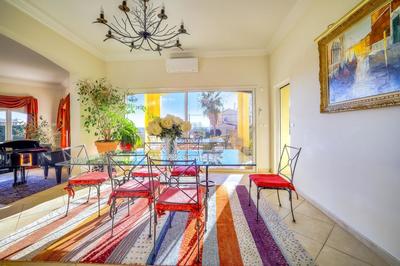 Villa - 400 m² - 9 pièces