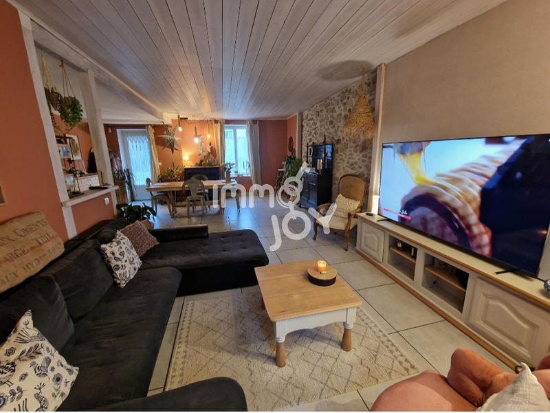 Maison - 134 m² - 5 pièces