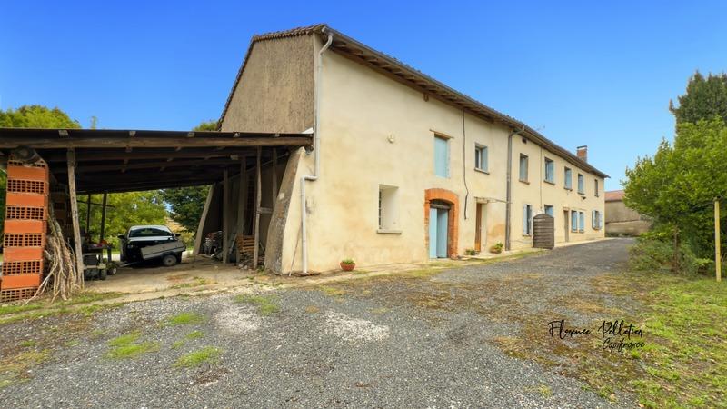 Maison - 333 m² - 9 pièces