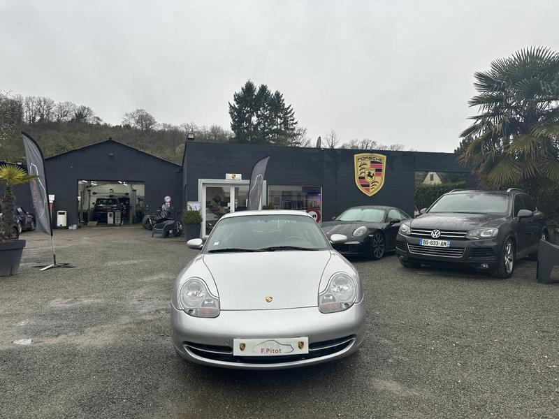 Porsche 996 Carrera 4