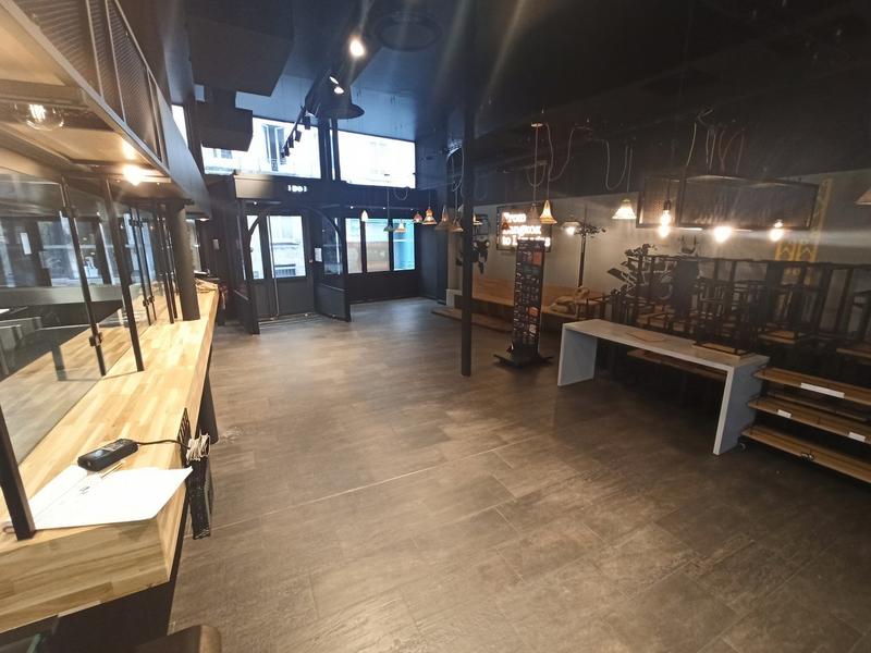 Local commercial - 320 m²