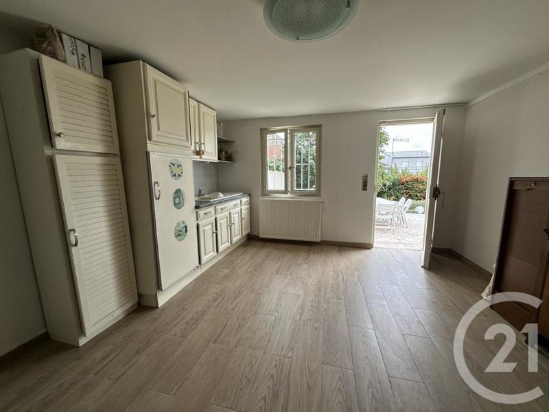 Pavillon - 170 m² - 6 pièces