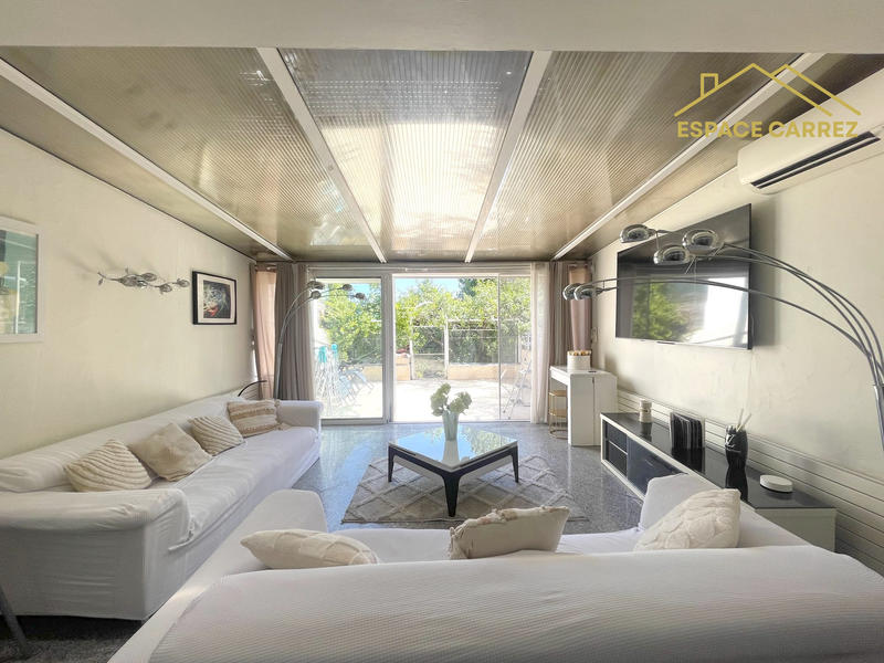 Maison - 200 m² - 5 pièces