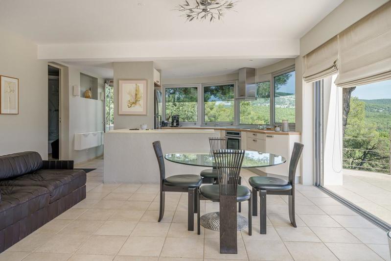 Villa - 205 m² - 5 pièces