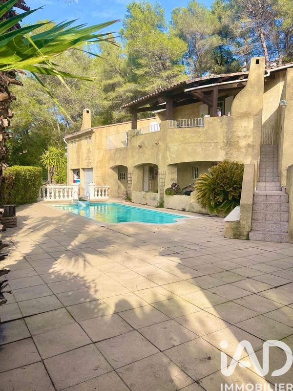 Maison - 145 m² - 5 pièces