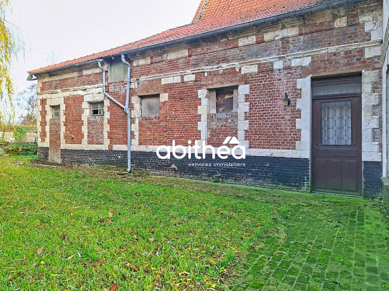 Maison - 237 m² - 10 pièces