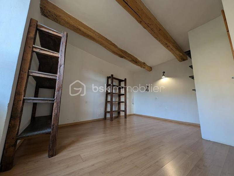 Mas - 352 m² - 6 pièces