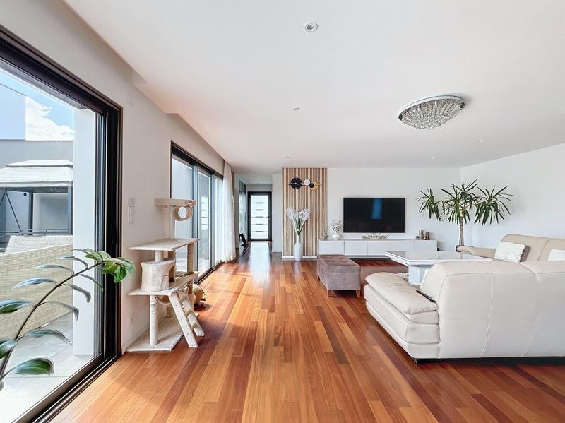 Maison contemporaine - 167 m² - 6 pièces