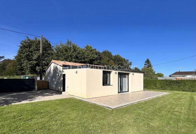 Maison - 104 m² - 4 pièces