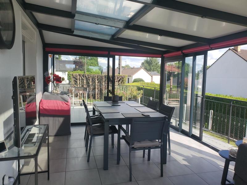 Maison - 92 m² - 6 pièces