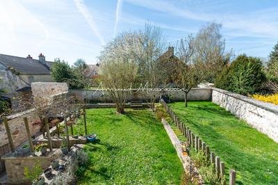 Maison - 178 m² - 5 pièces