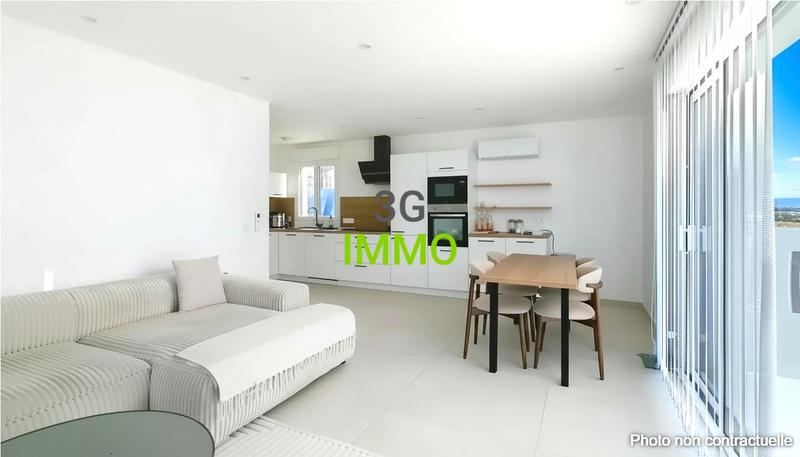 Maison - 96 m² - 5 pièces