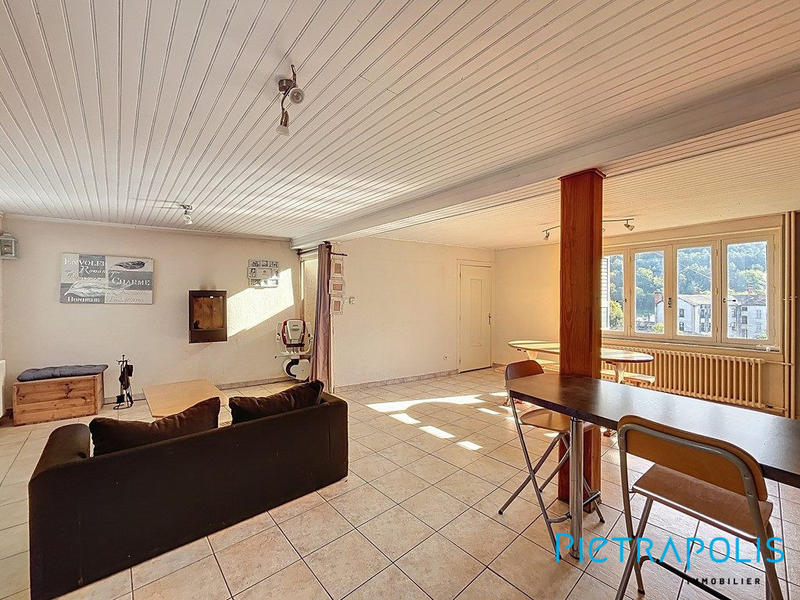 Maison - 86 m² - 4 pièces