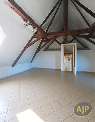Appartement - 68 m² - 5 pièces