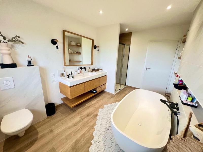 Maison - 128 m² - 5 pièces