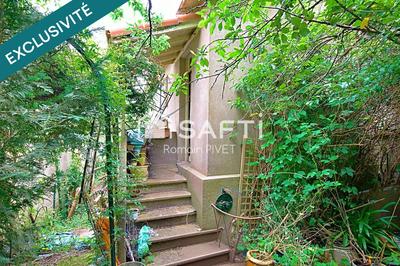 Maison - 40 m² - 5 pièces