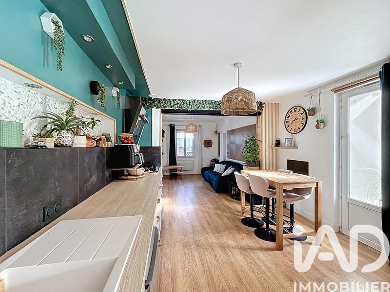 Maison - 95 m² - 4 pièces