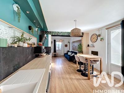 Maison - 95 m² - 4 pièces