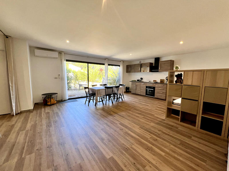 Maison - 277 m² - 6 pièces