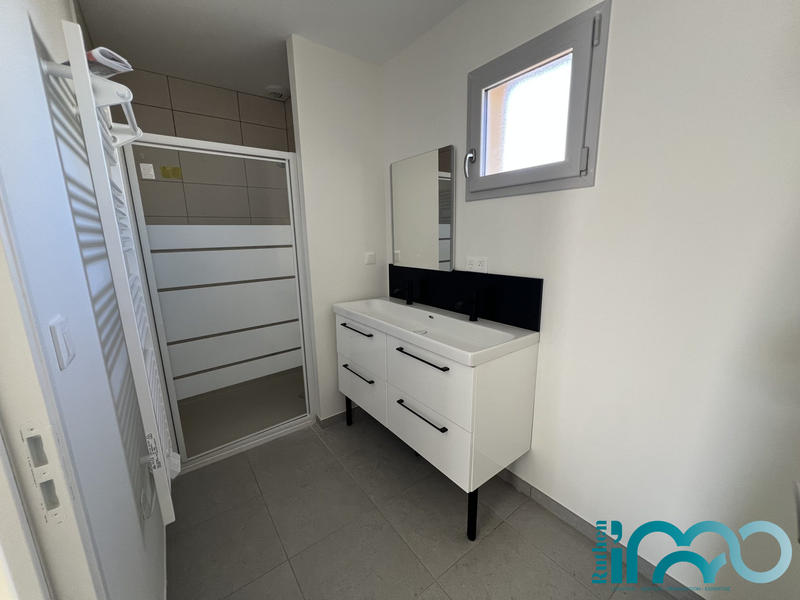 Appartement - 92 m² - 4 pièces