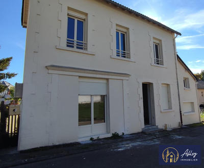 Maison - 86 m² - 5 pièces