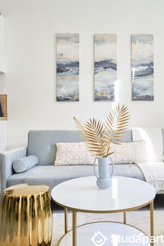 Chambre - 10 m² - 1 pièce