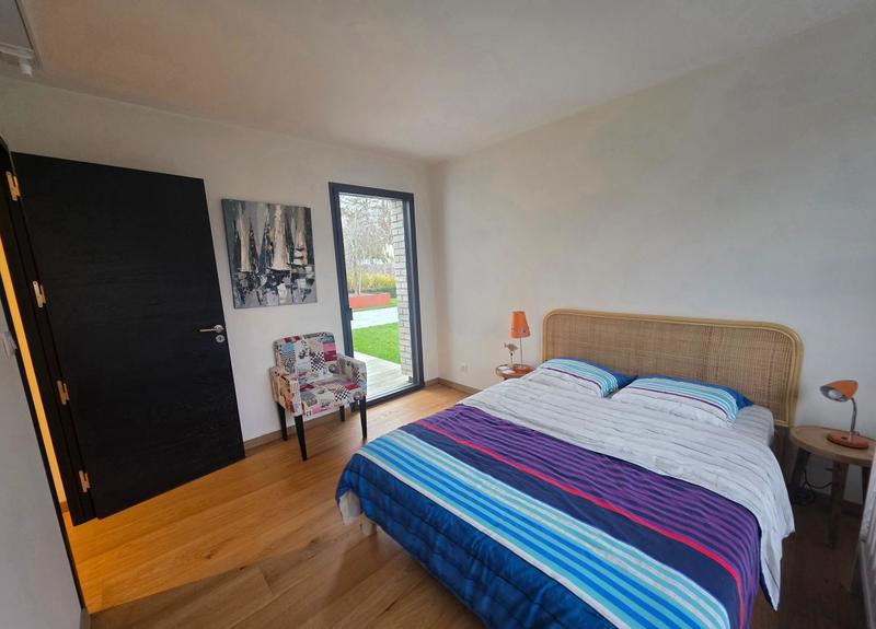 Maison - 210 m² - 6 pièces