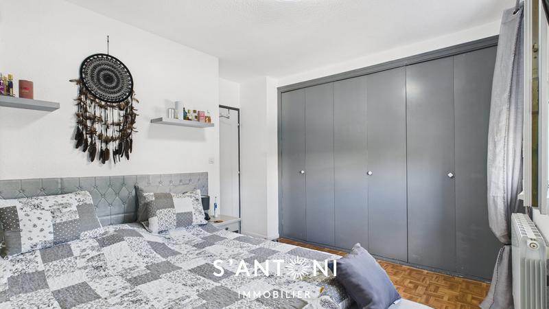 Appartement - 77 m² - 3 pièces