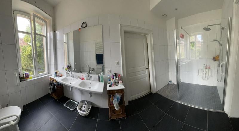 Maison traditionnelle - 365 m² - 9 pièces