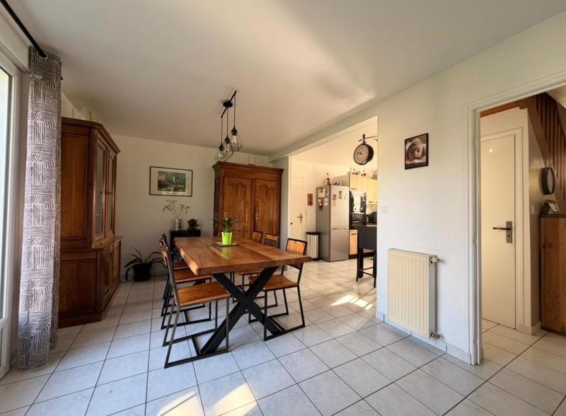 Maison - 110 m² - 6 pièces