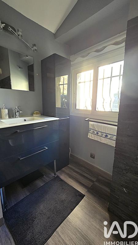 Maison - 88 m² - 3 pièces