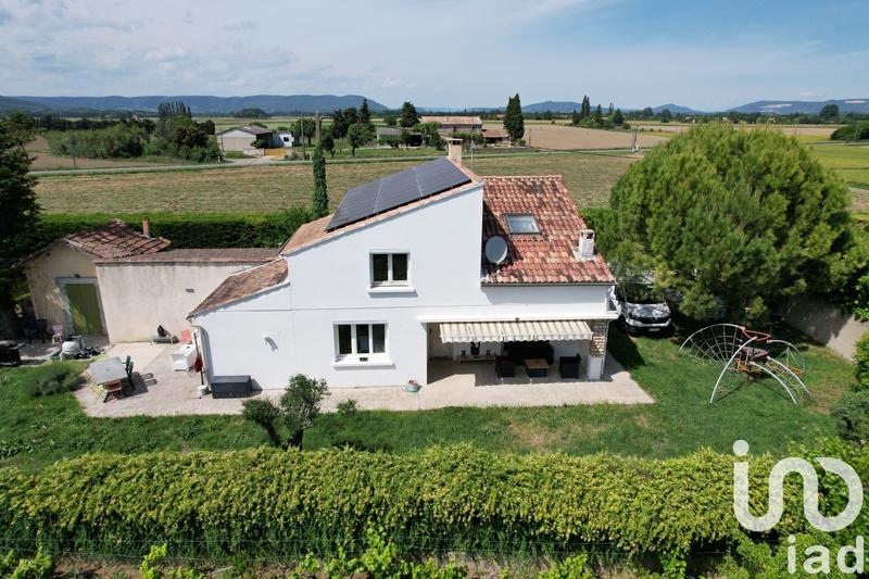 Maison - 200 m² - 8 pièces