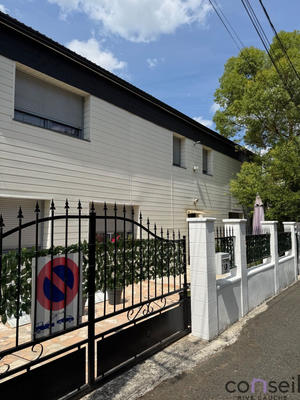 Maison - 180 m² - 6 pièces