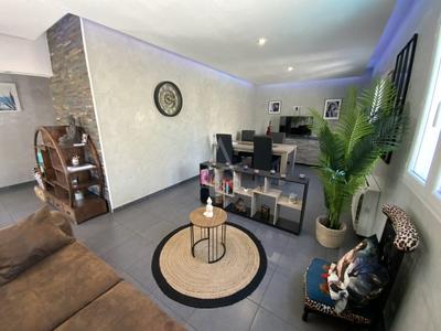 Maison contemporaine - 117 m² - 5 pièces