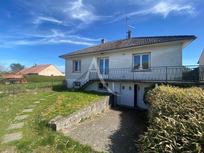 Maison - 95 m² - 5 pièces