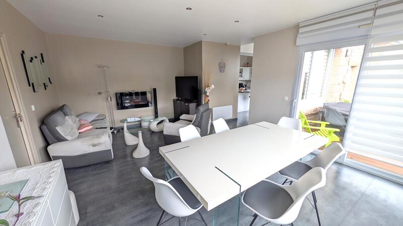 Maison - 137 m² - 5 pièces