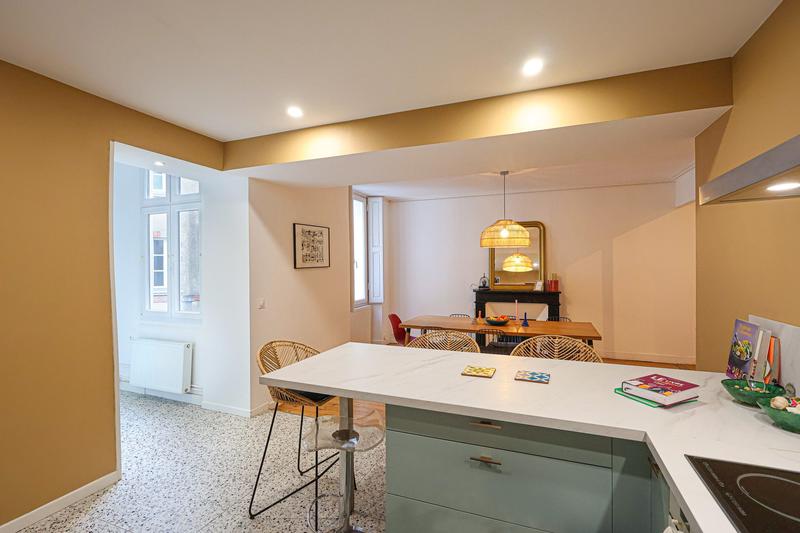 Appartement - 146 m² - 6 pièces