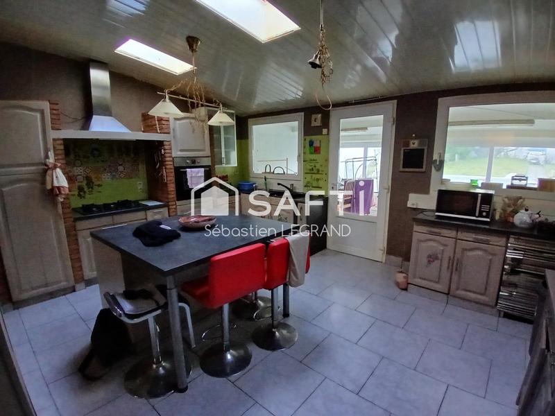 Maison - 91 m² - 5 pièces