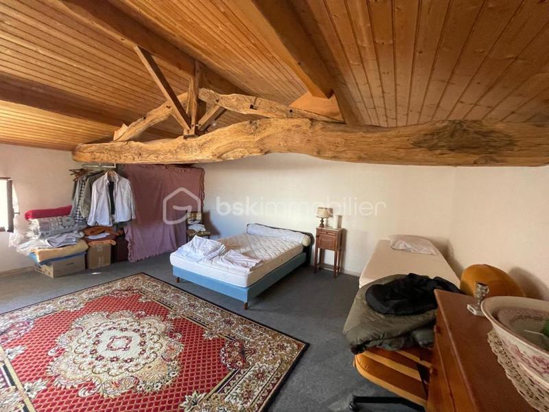 Maison en pierre - 106 m² - 4 pièces