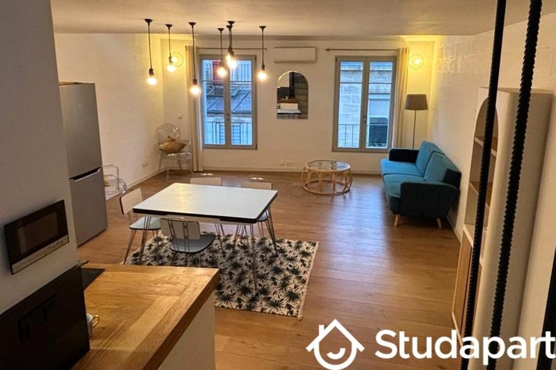 Maison d'architecte - 85 m² - 4 pièces