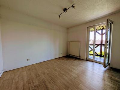 Maison - 77 m² - 3 pièces