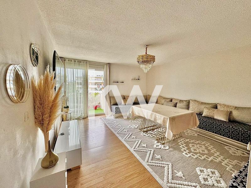 Appartement - 75 m² - 3 pièces