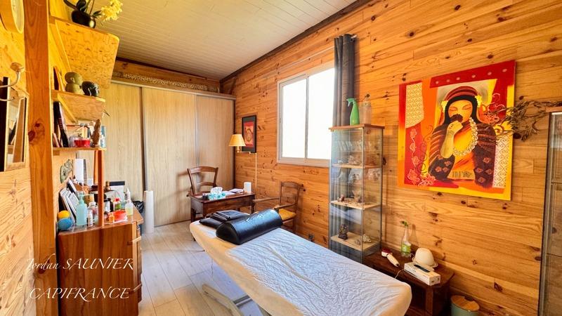 Maison - 180 m² - 7 pièces