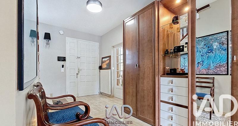 Maison de maîtres - 211 m² - 8 pièces